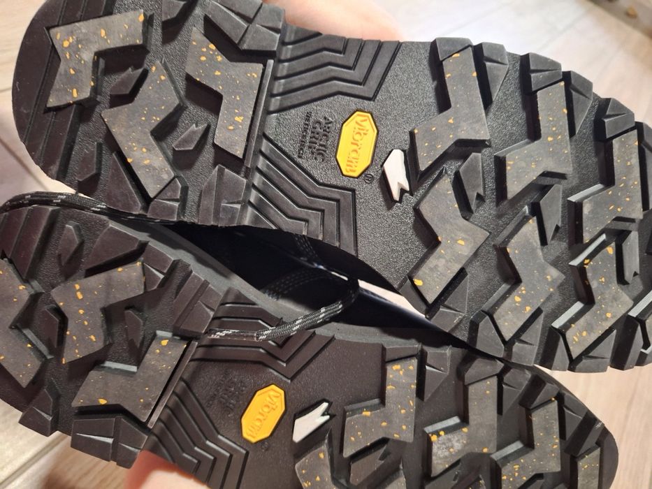 НОВІ фірмові берці  ROYER