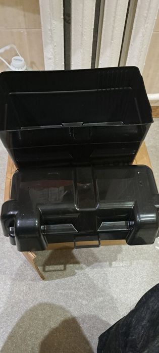 Ящик акумулятрний