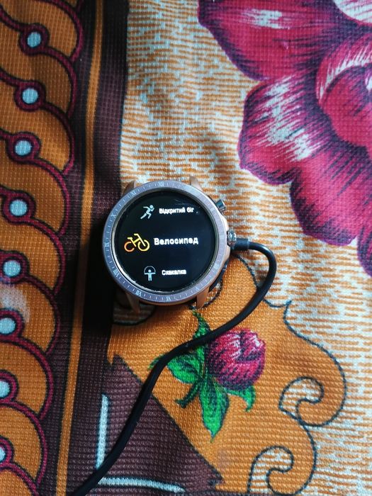 Продам Smart Watch