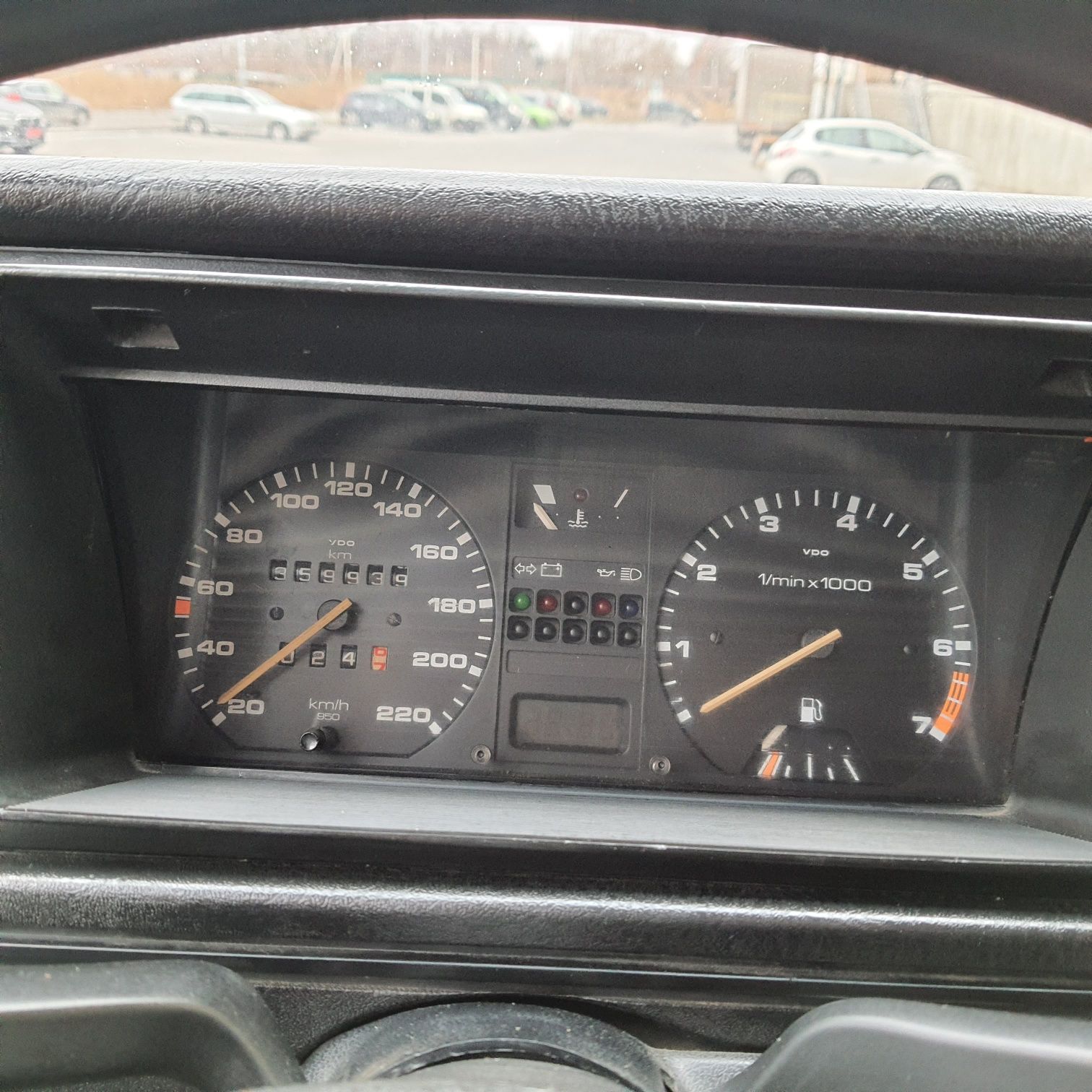 Машина Volkswagen Golf 2GTI 1.8 інжектор 112к/с