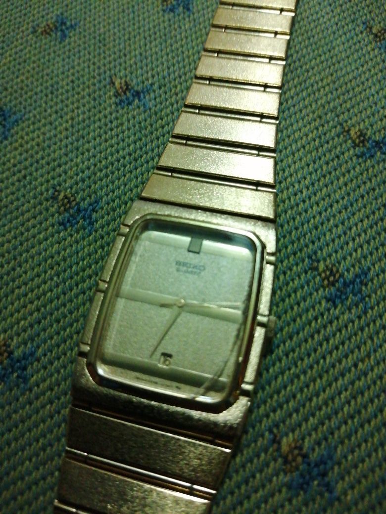 Relógio Seiko vintage dourado NEGOCIÁVEL