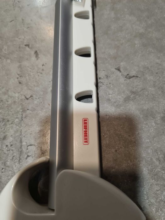 organizer naścienny Airette składany wieszak Leifheit