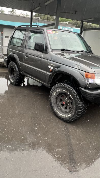 Mitsubishi Pajero 2,5