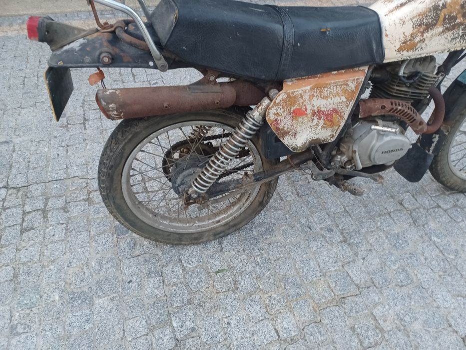 Honda Xls 125 a trabalhar