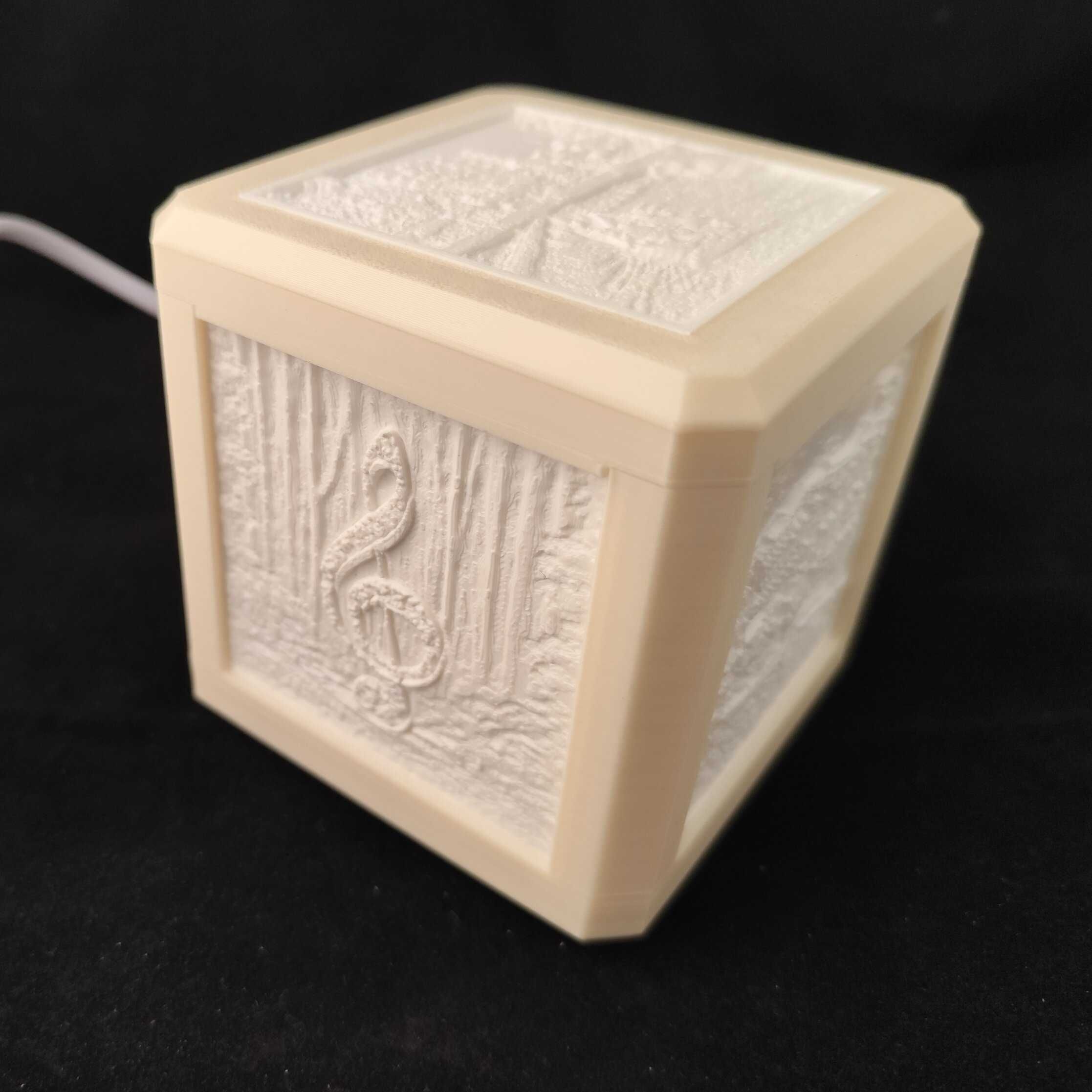 Lâmpada em forma de cubo de litofania - personalizável