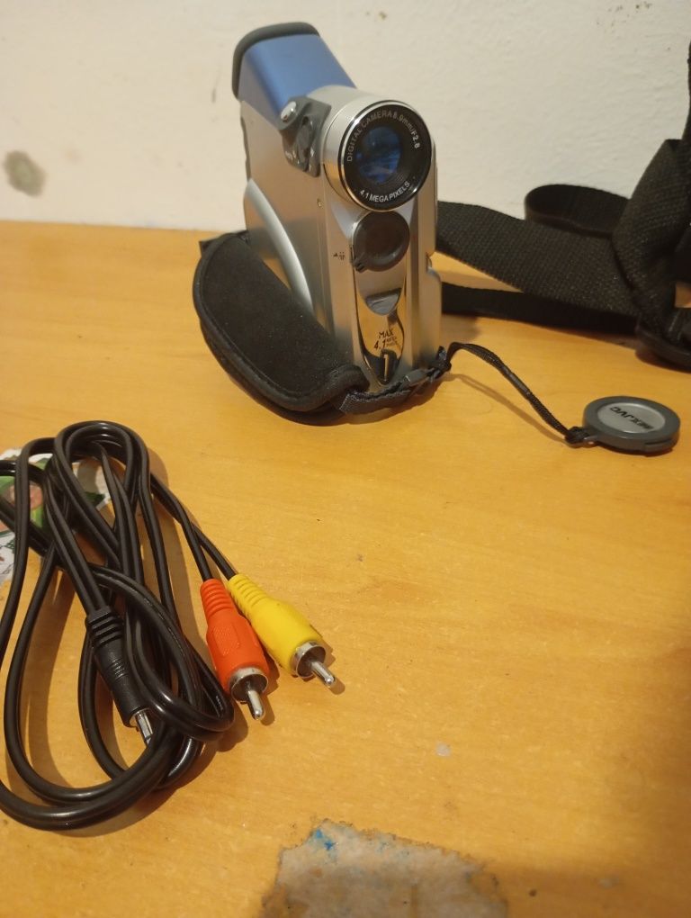 Maquina fotográfica MXJVC7000