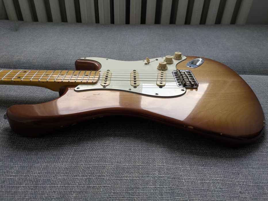 ESP Edwards E-SE-93M/LT Stratocaster Nitro Refinished