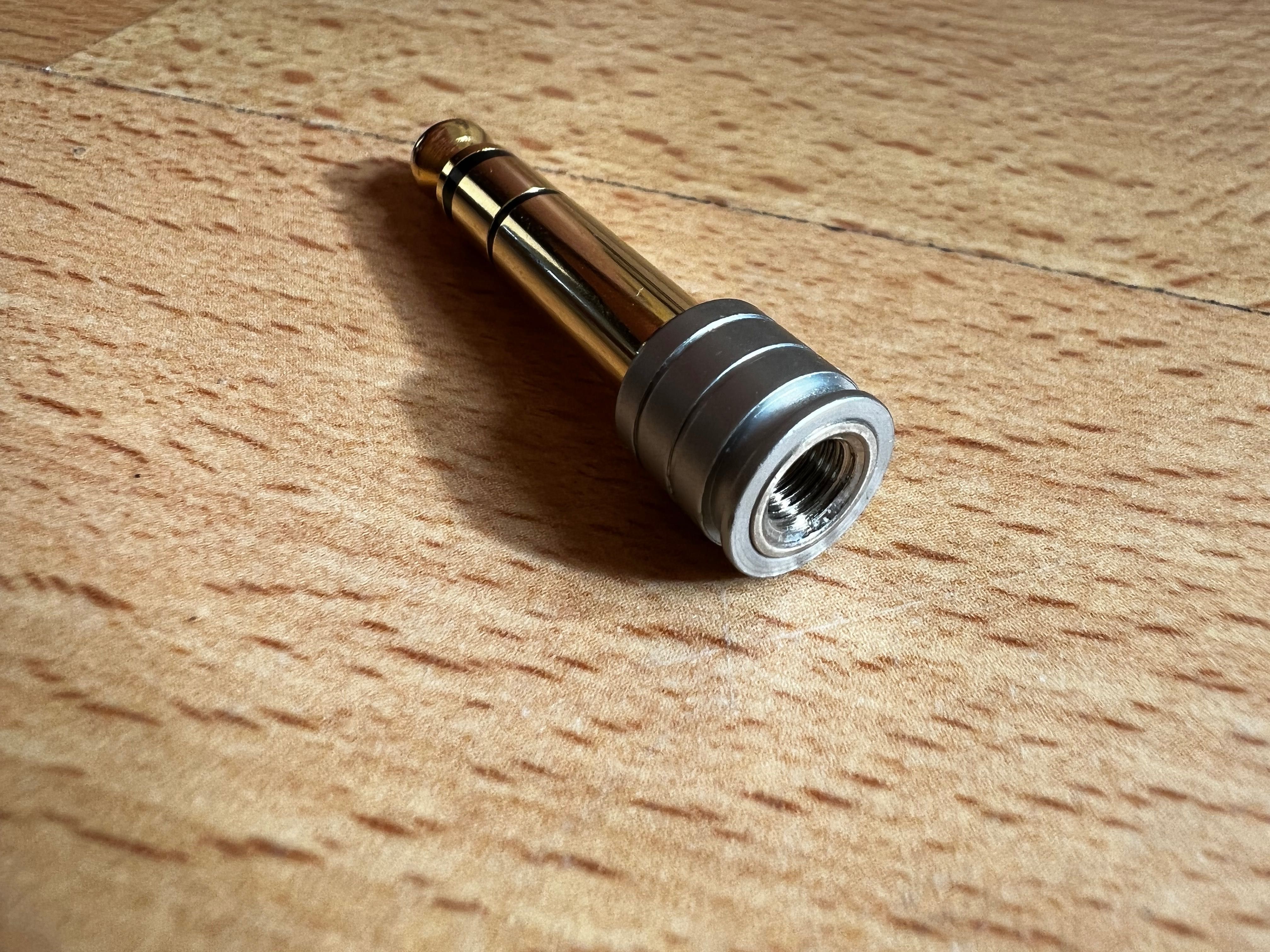 Jack Adapter 6,3 mm z gwintem (zakręcany)