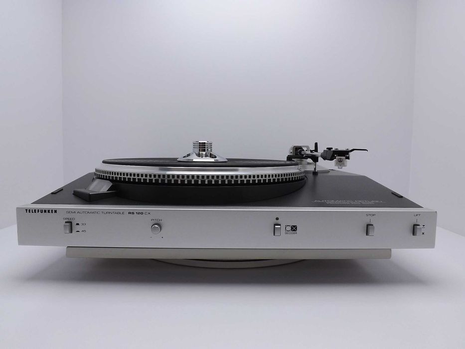 Gramofon Telefunken RS 120 CX wbudowany przedwzmacniacz
