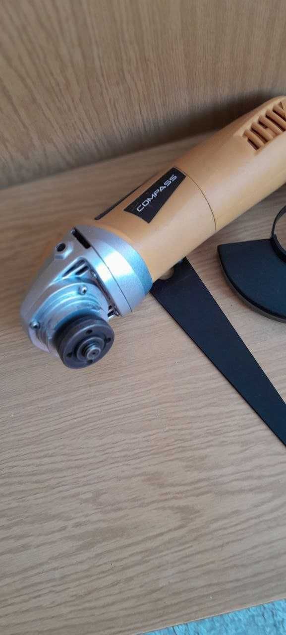 Продам болгарку COMPASS 125/710 AG 59-1 б/у