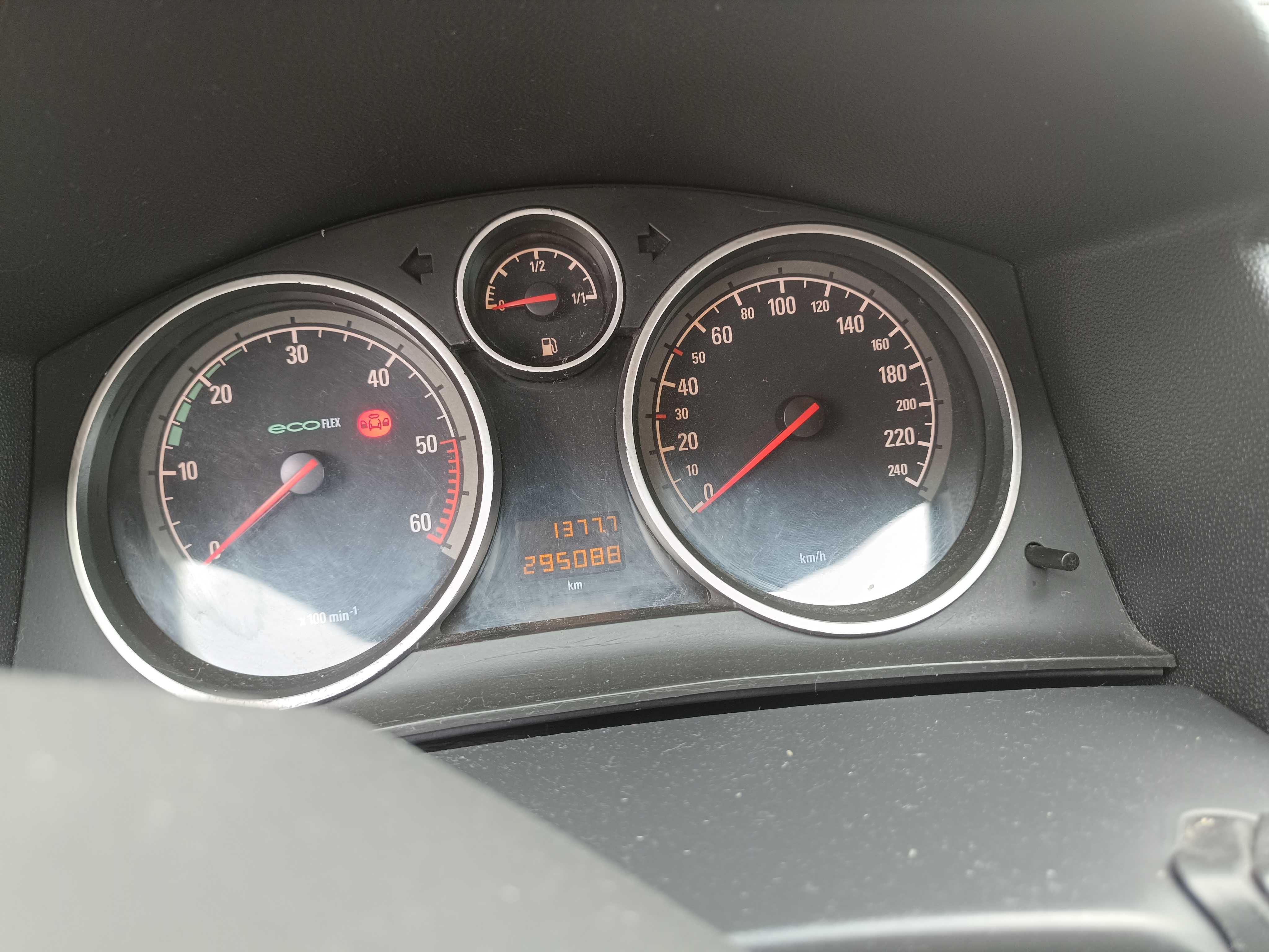 Opel Astra 1.7cdti 2009