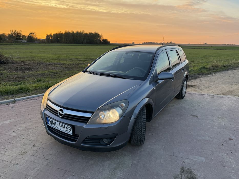 Opel Astra H kombi 2005r 1,9