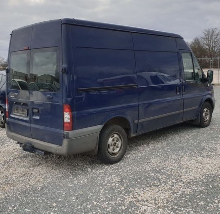 DRZWI PREZSUWNE wysokie , ford transit 06r-14r, inne czesci transit