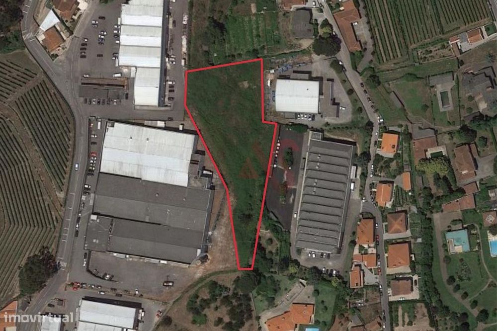 Terreno para construção Industrial com 5.685 m2 em Infias, Vizela