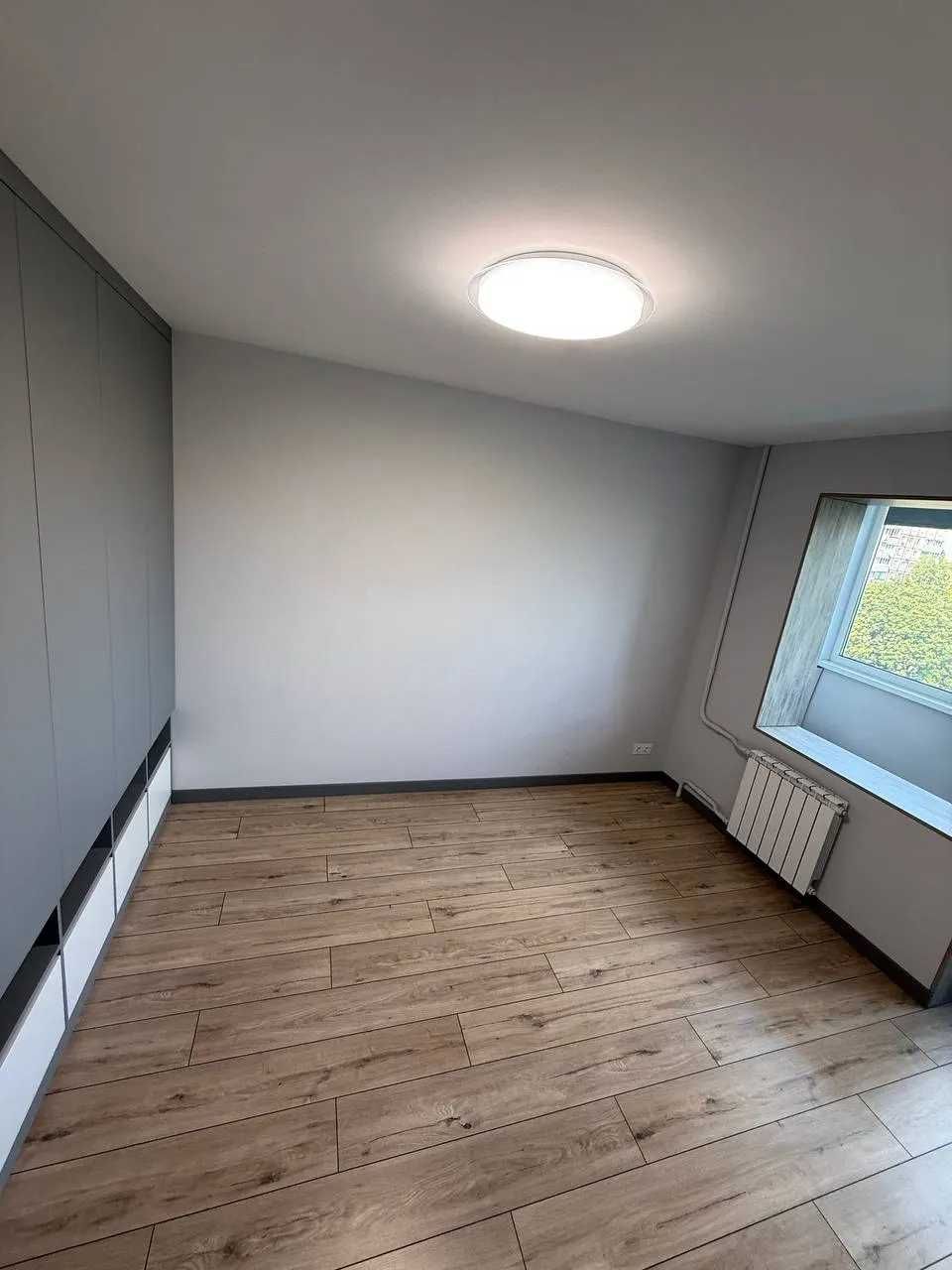 Продаж 2к квартири ж/м Тополь 2 епіцентр тера