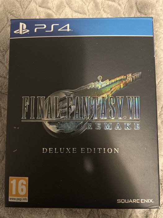 Final Fantasy VII Remake Deluxe edition