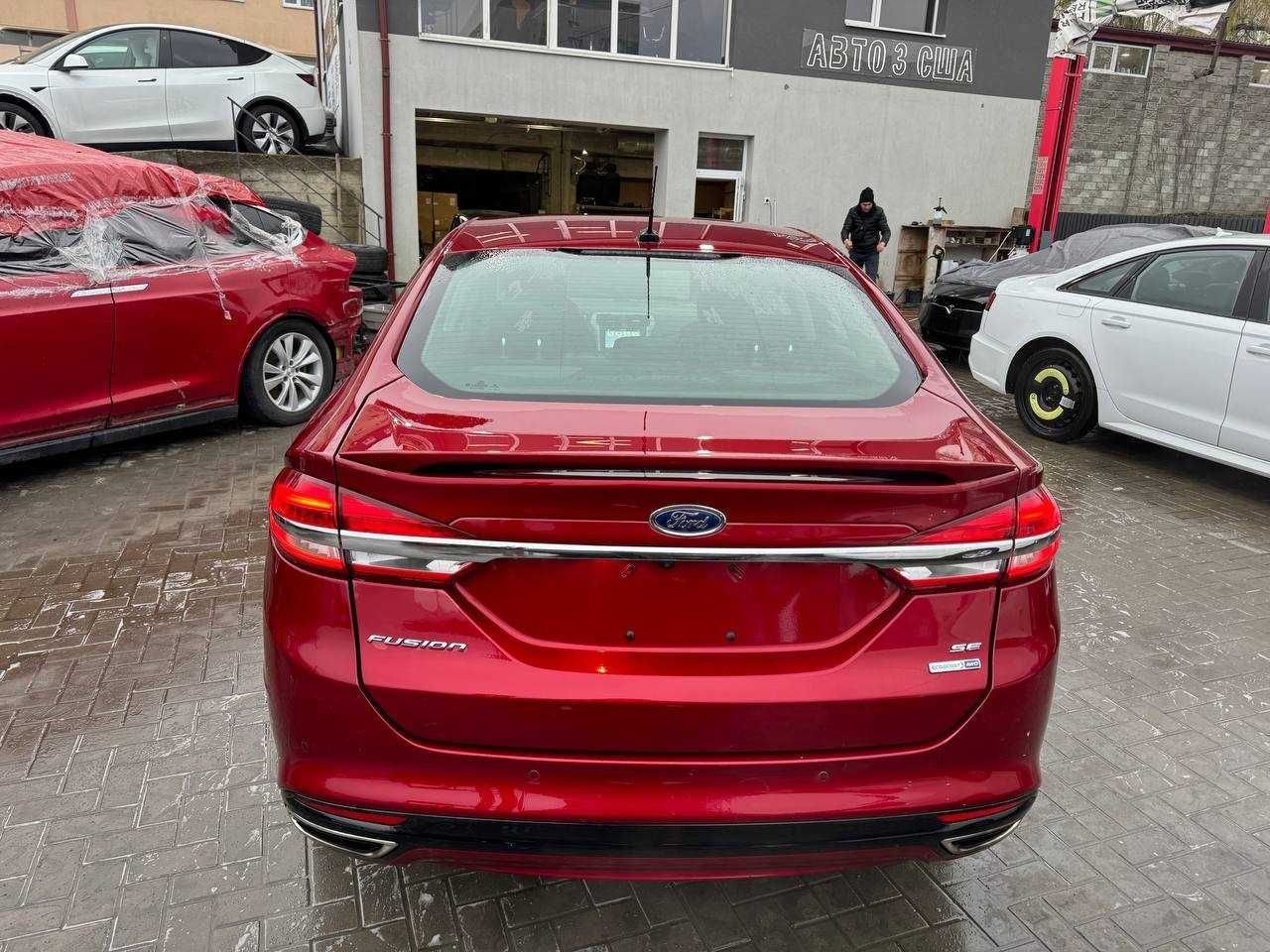 FORD Fusion SE 2018