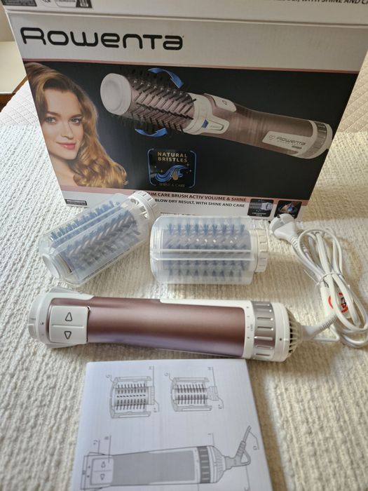 Escova modeladora Rowenta premium care brush active volume & shine