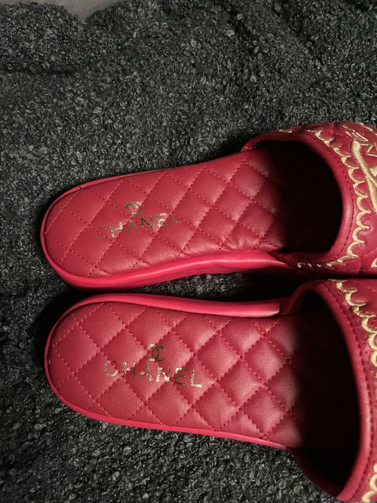 Laczki damskie Chanel nowe