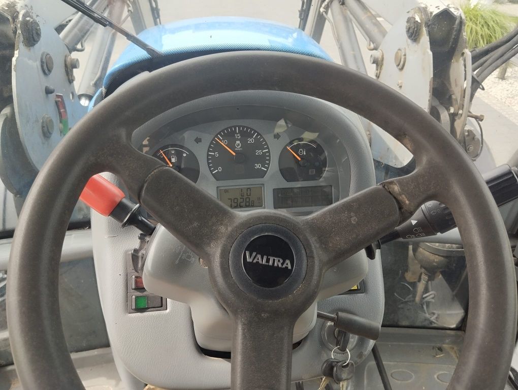 Valtra N101. 2012r