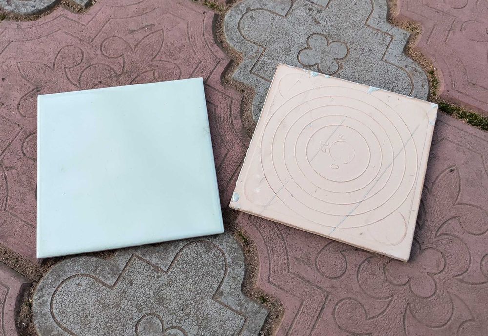 Плитка облицовочная керамическая лазурная 15 Х 15 см. 3 кв.м.