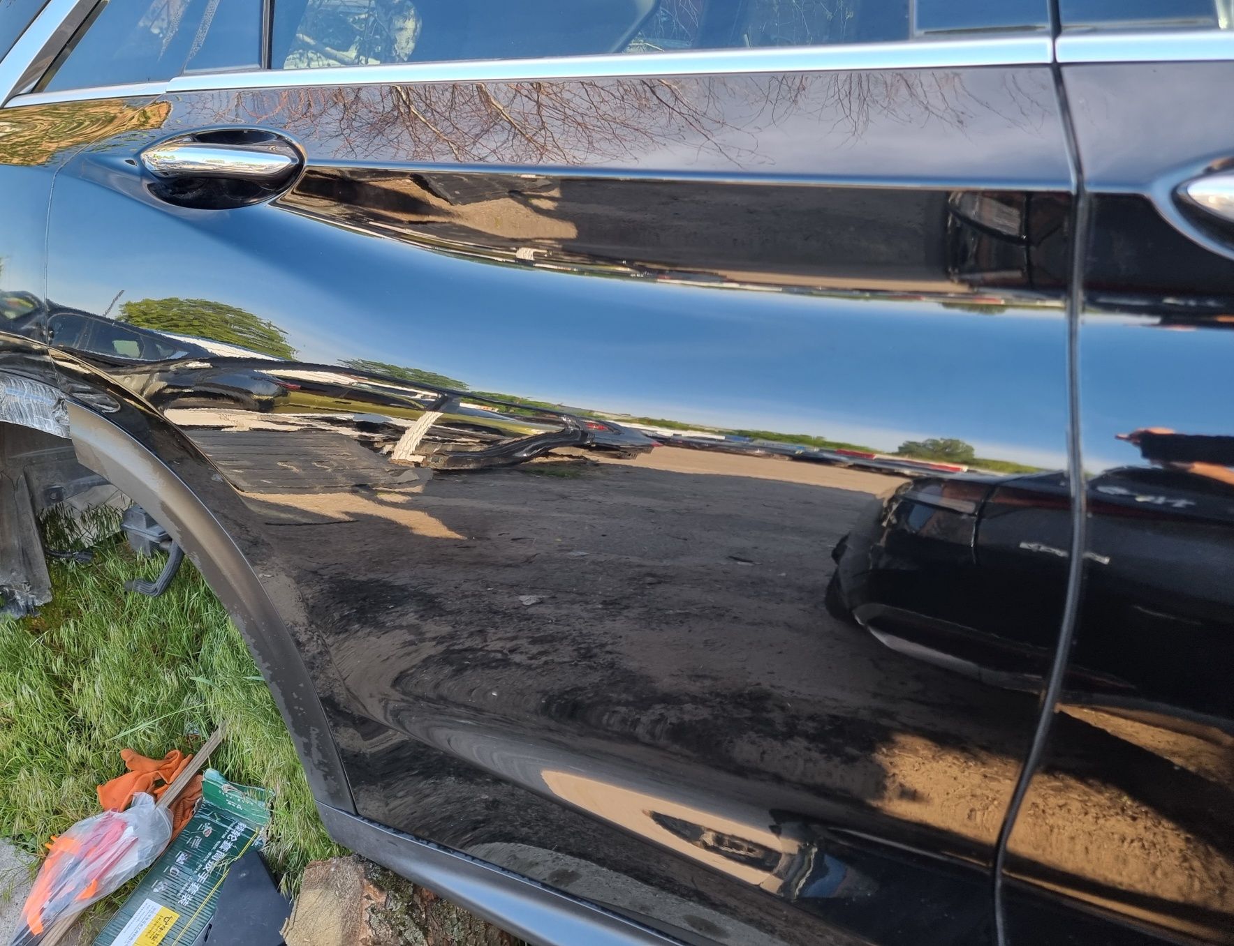 Infiniti qx50 j55 двері праві задня