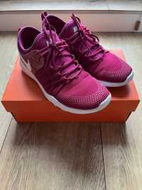 Różowe buty sportowe,treningowe do biegania rozm. 37 nike