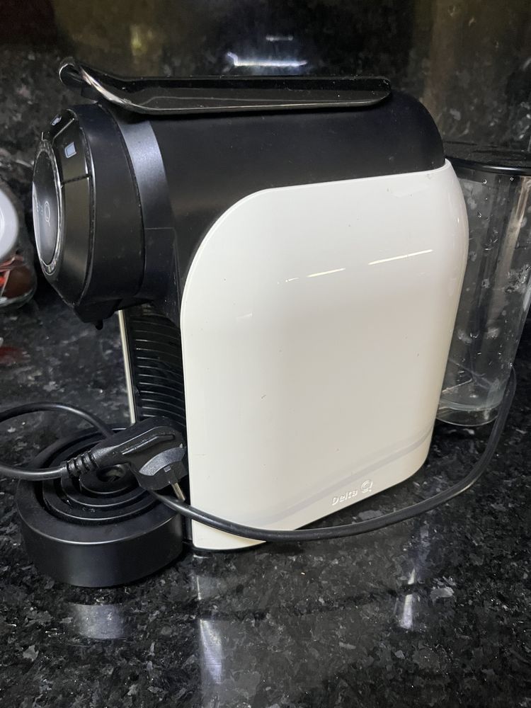 Maquina cafe delta Q