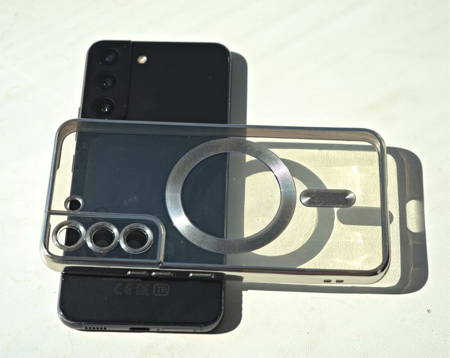 Смартфон Samsung Galaxy s22 8/256