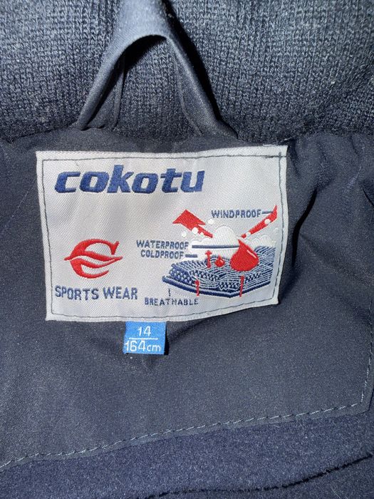 Куртка , плащ подовжена