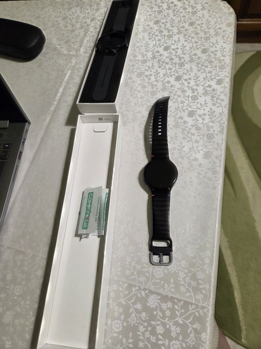 Смарт-годинник Samsung Galaxy Watch6 44mm Black