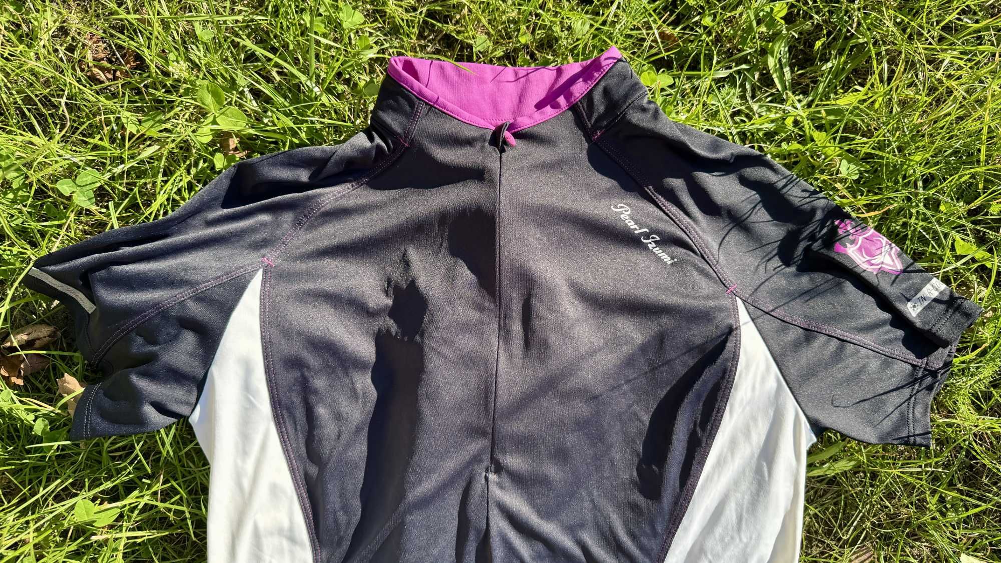 Жіноча велоформа, велофутболка, джерсі Pearl Izumi in r cool