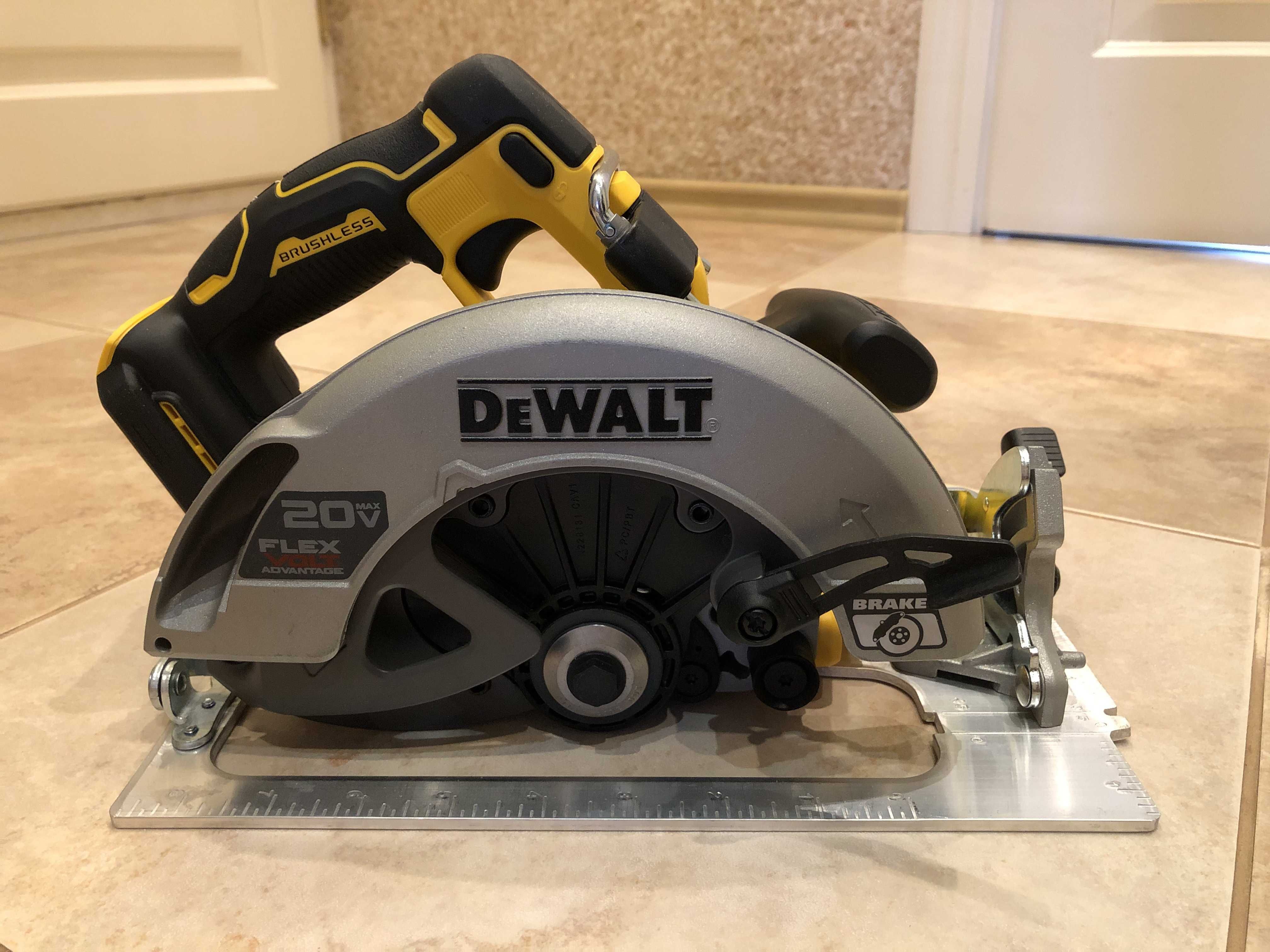 Dewalt DCS573B Flexvolt Advantage дискова пила/паркетка ОРИГІНАЛ з США