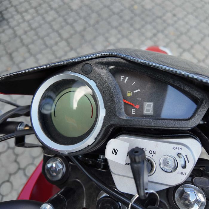 FORTE CROSS 300 PRO (ЧЕРВОНИЙ) - ТЕСТ-ДРАЙВ > Розстрочка > Доставка НП