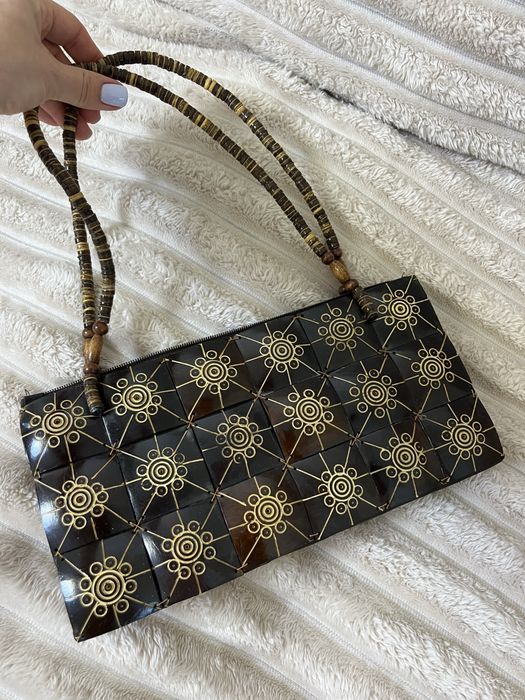 Сумка клатч з кокоса в ідеальному станф