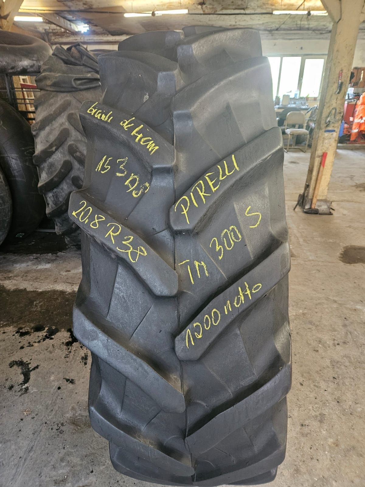 Opona rolnicza 20,8R38 Pirelli