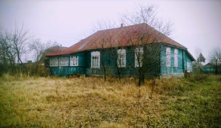 Продам дом по улице Грушевского 21.