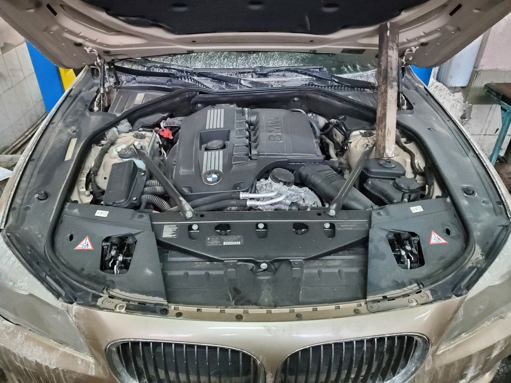 Блок мотора bmw f01 f02 e90 n54 f30 f10 x6 n54b30 шатун ГБЦ поршень е6