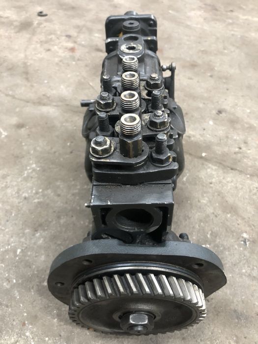 ТНВД Mercedes OM364la паливний насос Мерседес 611, 711, 811, 814