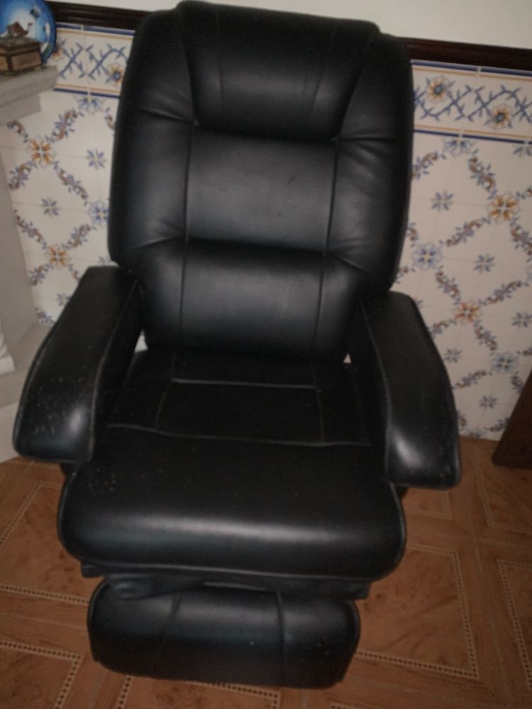 Cadeirao de massagens em pele so 150€