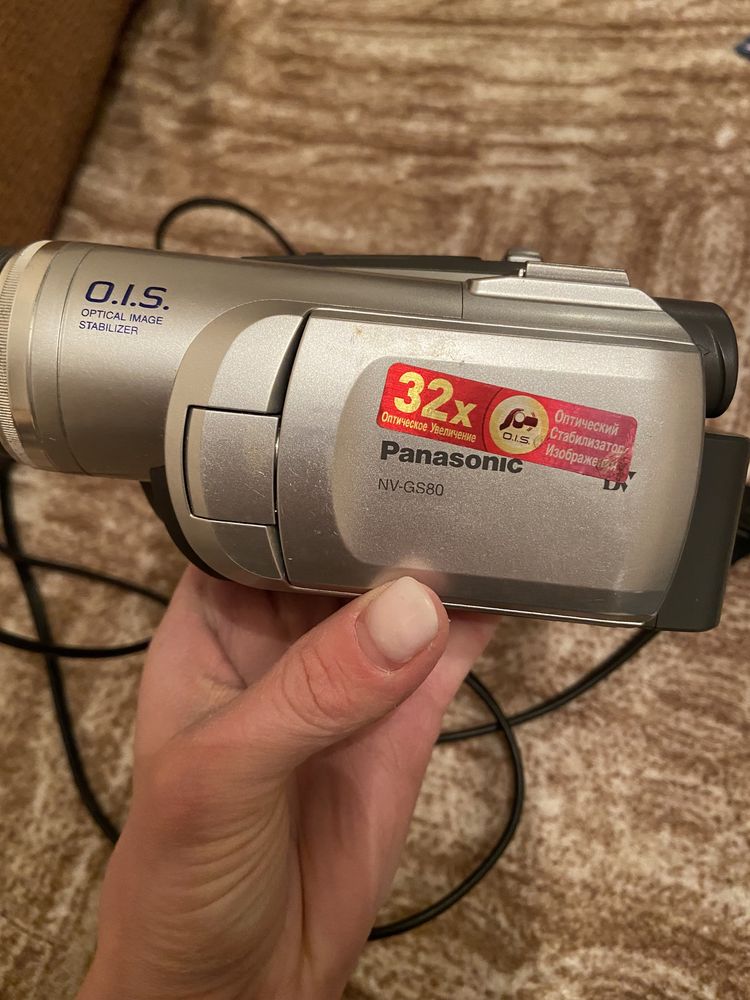 Відеокамера видеокамера Panasonic NV-GS80