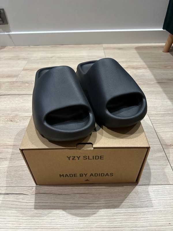 Adidas Yeezy Slide Onyx r. 38 (US 5) DSWT