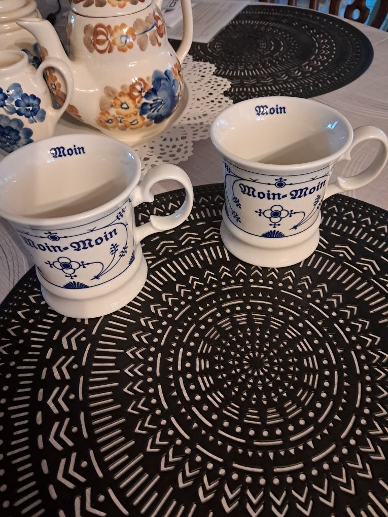 Dwa kubki wzór słomkowy