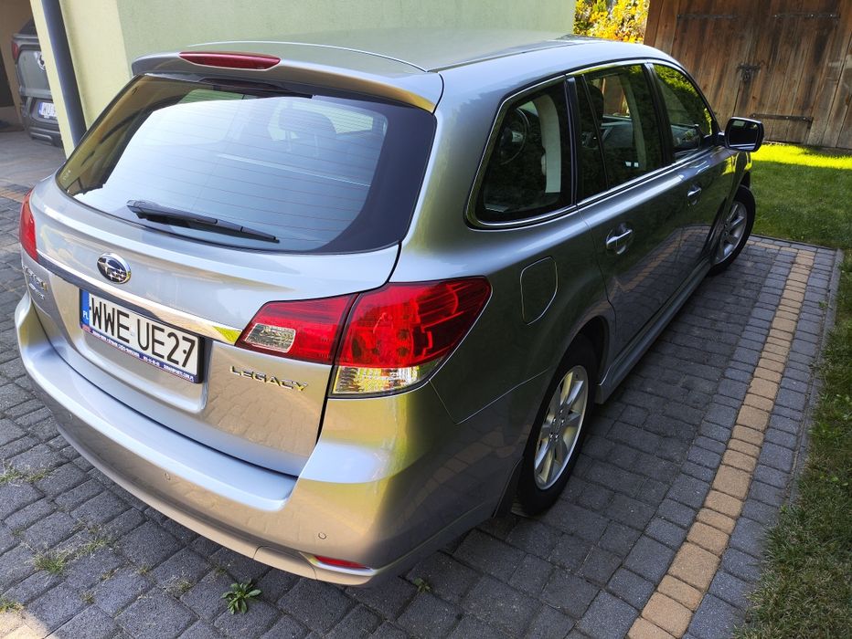 Subaru Legacy V 2011r 2.0