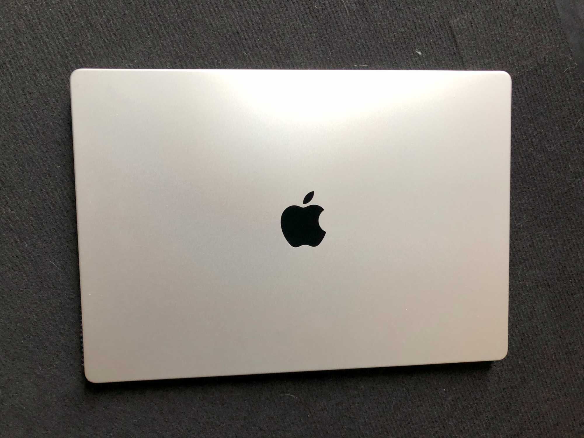 MacBook Pro 16'' M1 Pro (10/16) - 16GB, 512GB