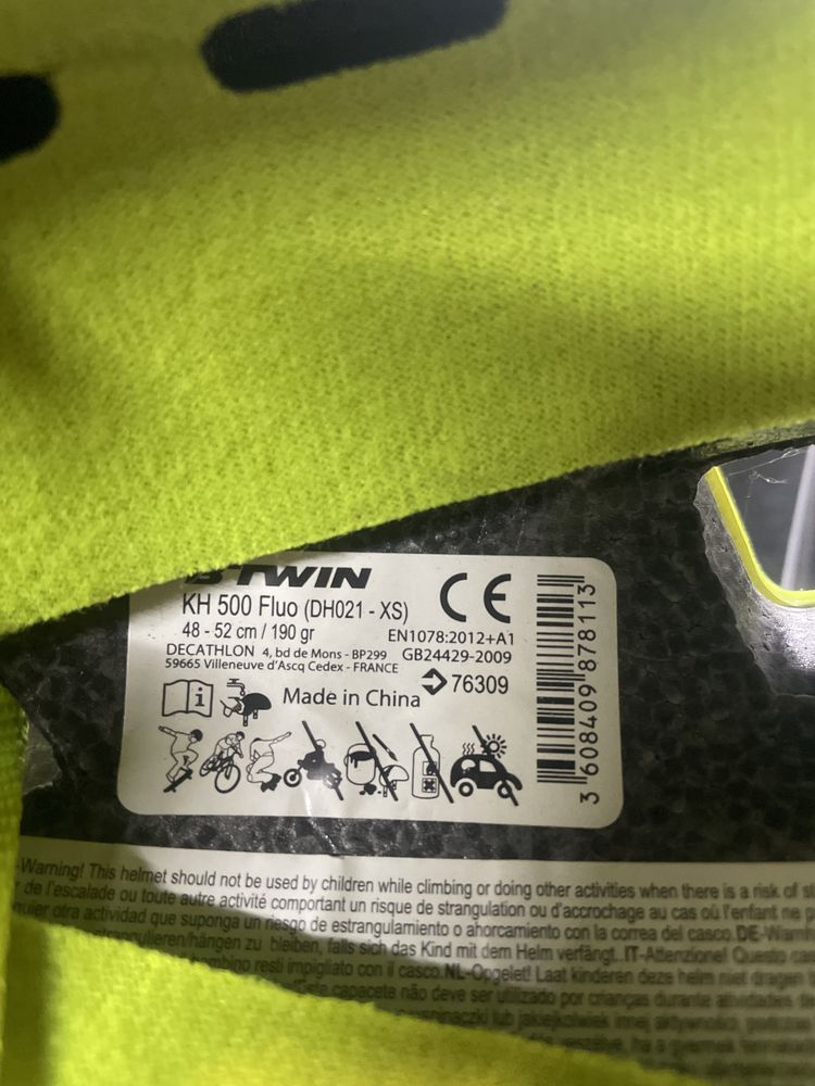 Capacete criança como novo
