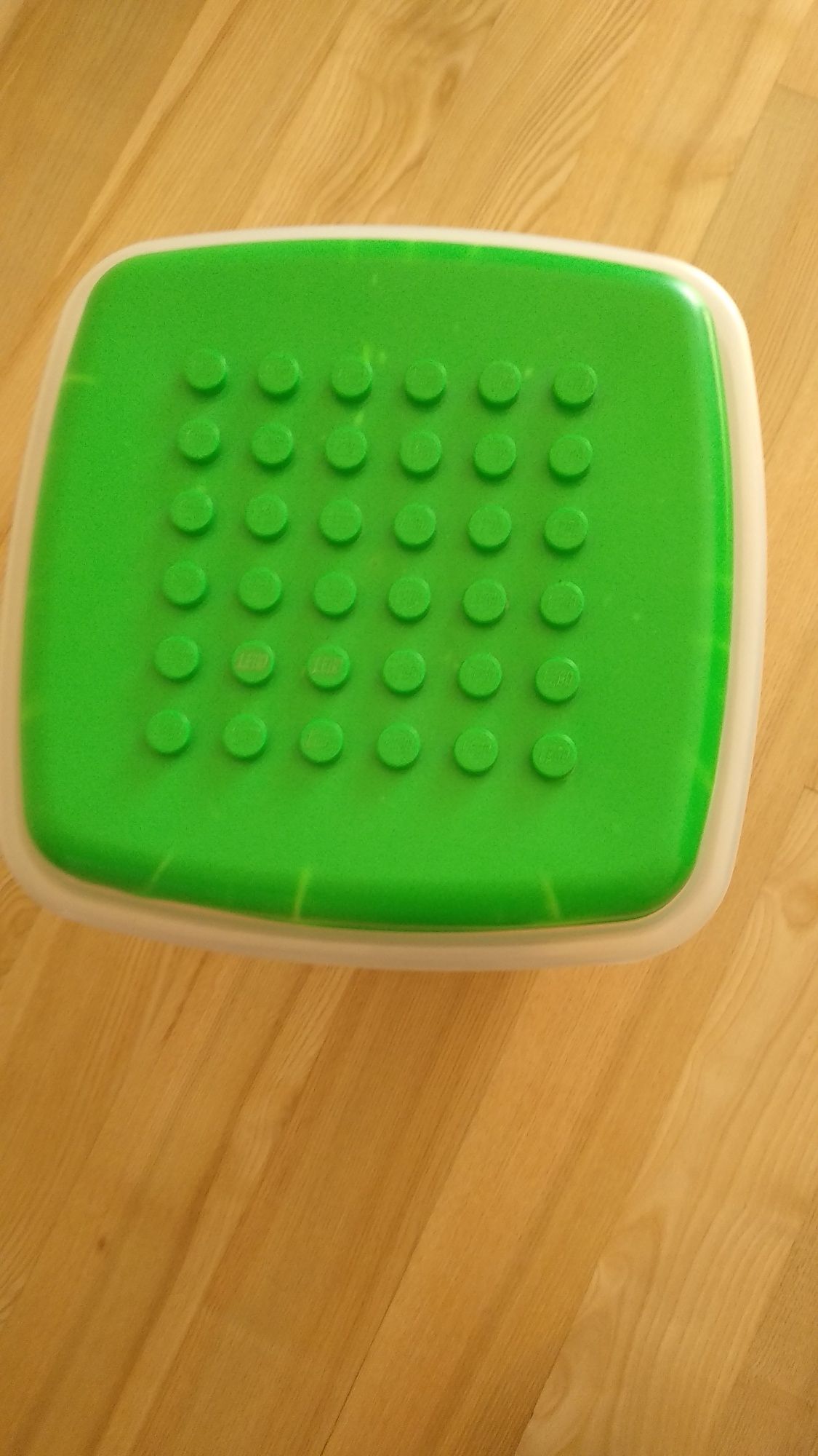 Klocki LEGO quatro pudło