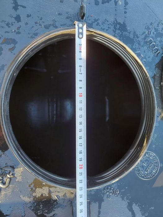 Zbiornik Mauzer 1000l UV Czarny Czysty
