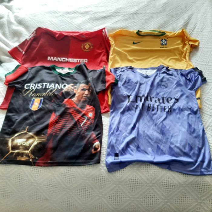 Zestaw koszulek sportowych/klubowych