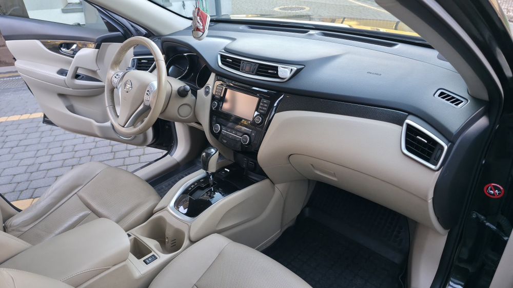 Nissan X-trail TEKNA Zadbany